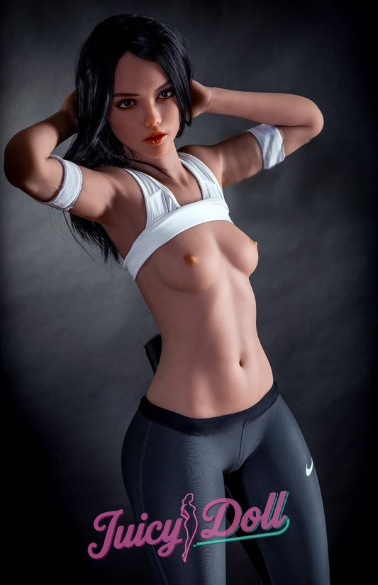 Mia,160cm,B cup During a break in fitness classes