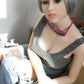 Olivia, 156 cm, bonnet C, asiatique, dans les escaliers