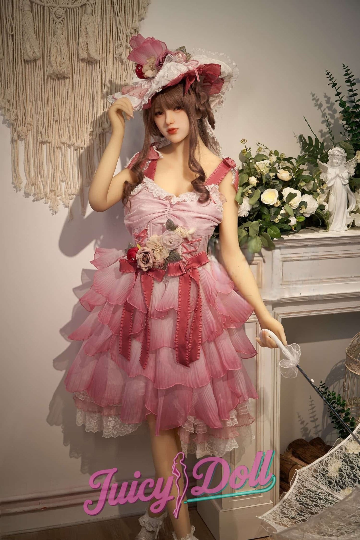 Nova, 165 cm C-Körbchen, Lolita